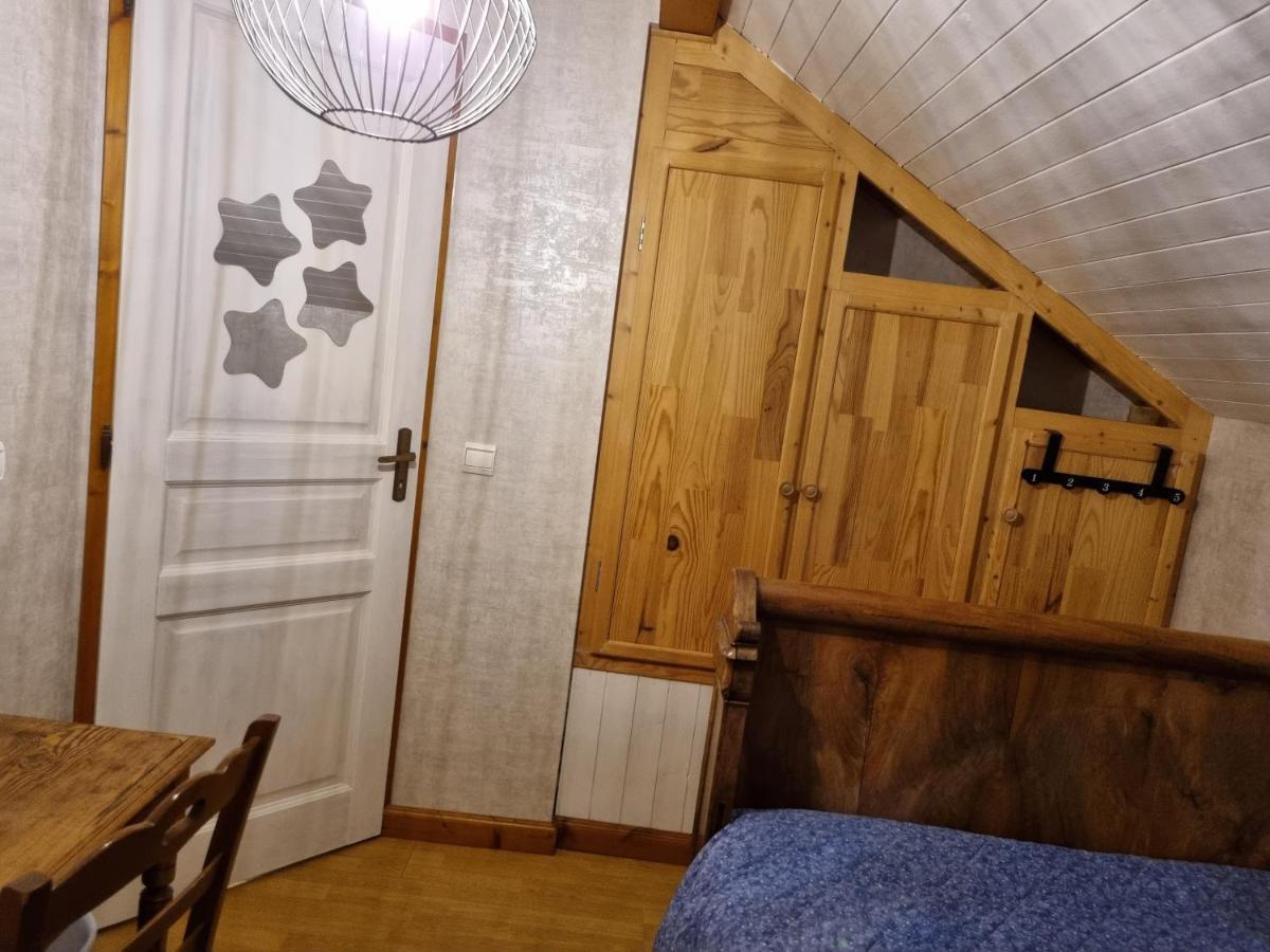 Comme A La Maison, Chambres Au Calme Verrens-Arvey Exterior photo